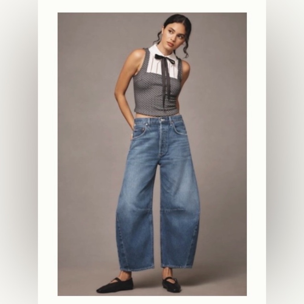 Brand new Citizens of Humanity Horseshoe high rise barrell jeans.